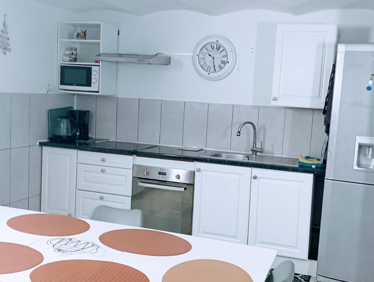 Villa Avec Piscine Et 3 Logements Ideale Groupe Marsilya Dış mekan fotoğraf