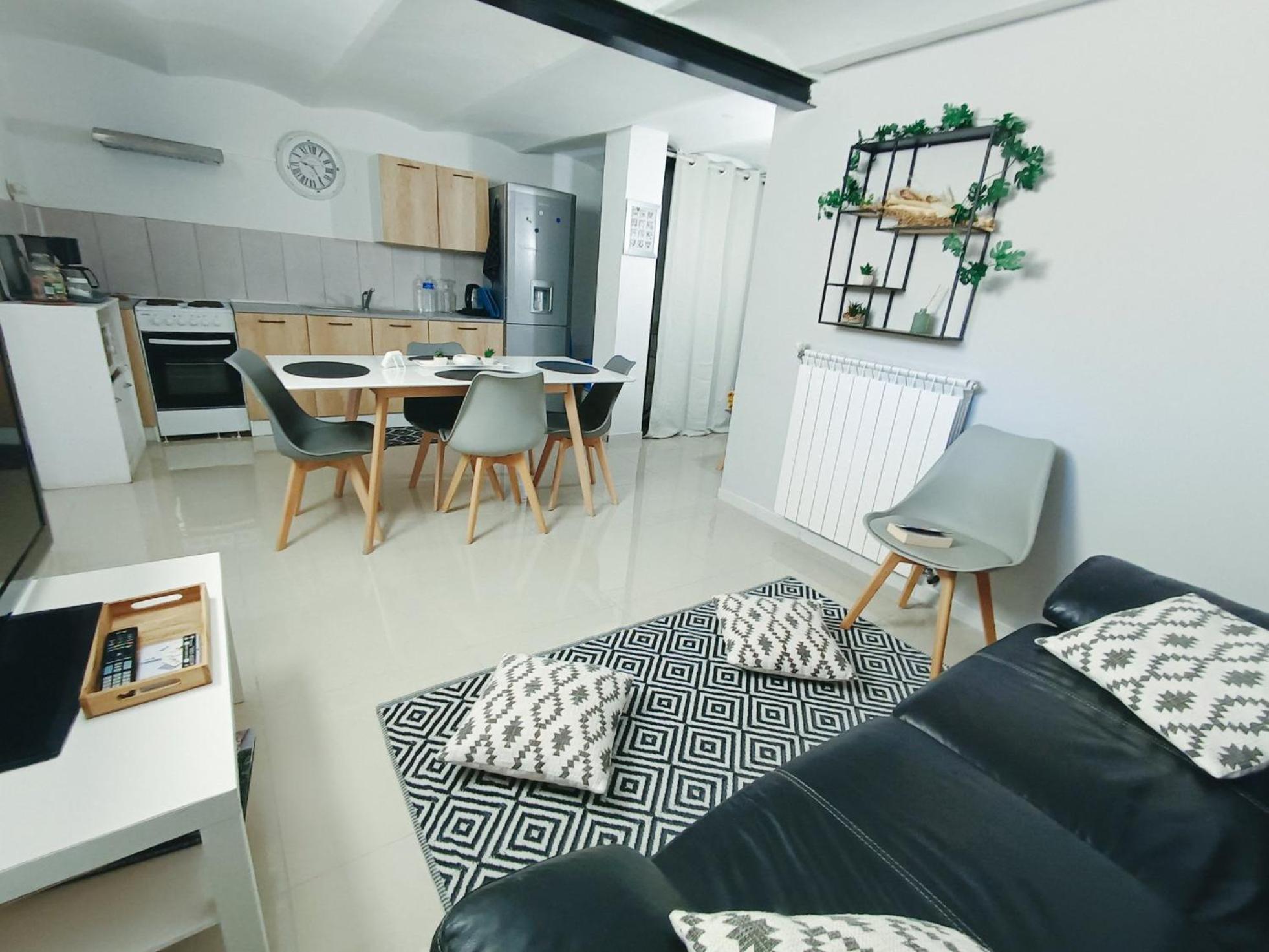 Villa Avec Piscine Et 3 Logements Ideale Groupe Marsilya Dış mekan fotoğraf