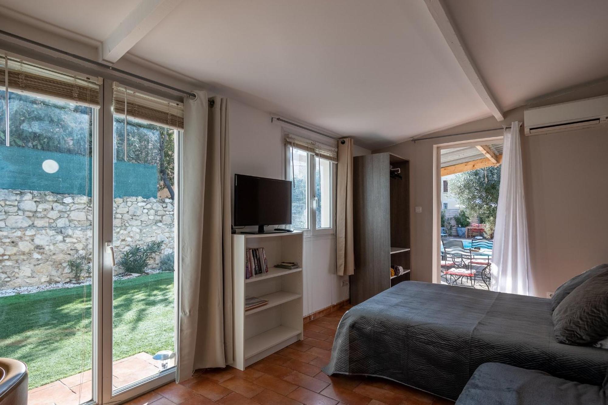 Villa Avec Piscine Et 3 Logements Ideale Groupe Marsilya Dış mekan fotoğraf